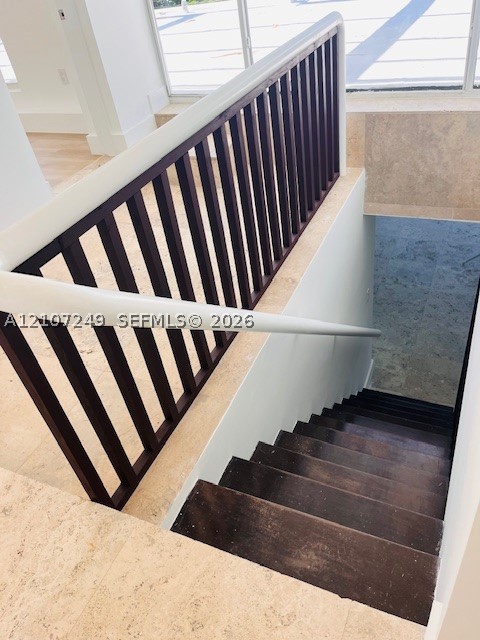 241 Harbor Dr Key Biscayne, FL 33149