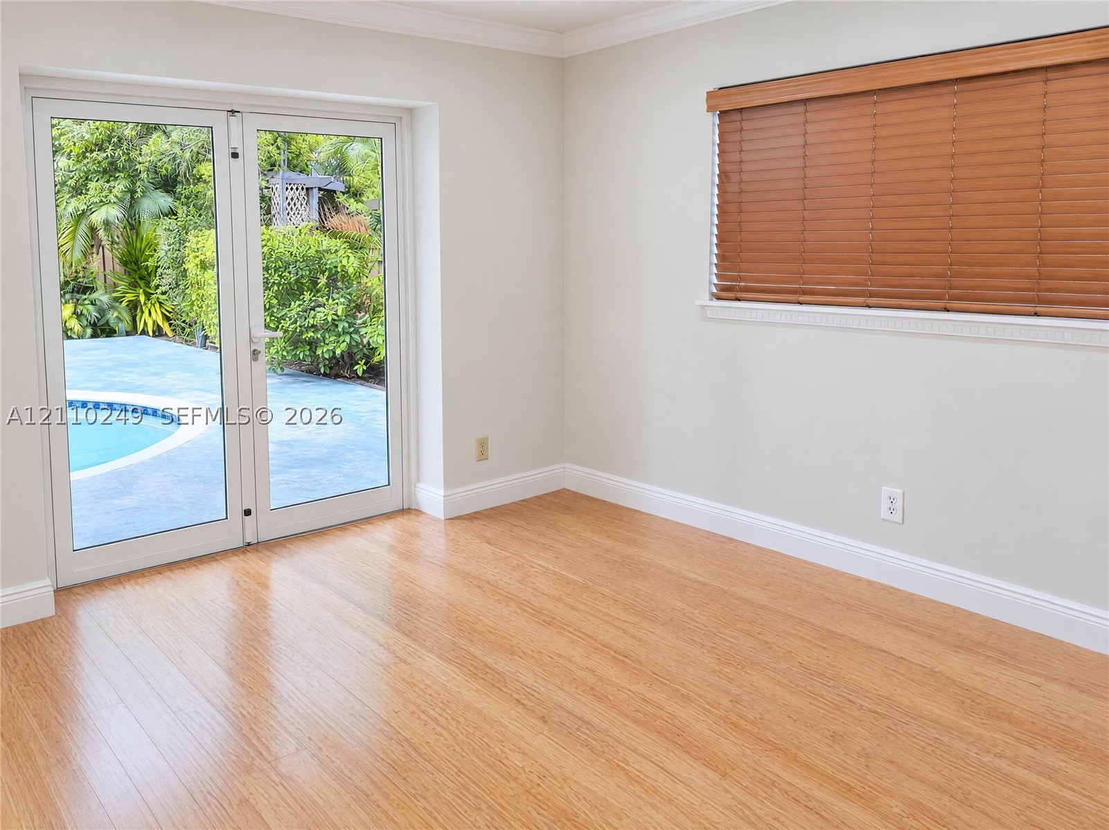 1825 NE 26th Dr Wilton Manors, FL 33306