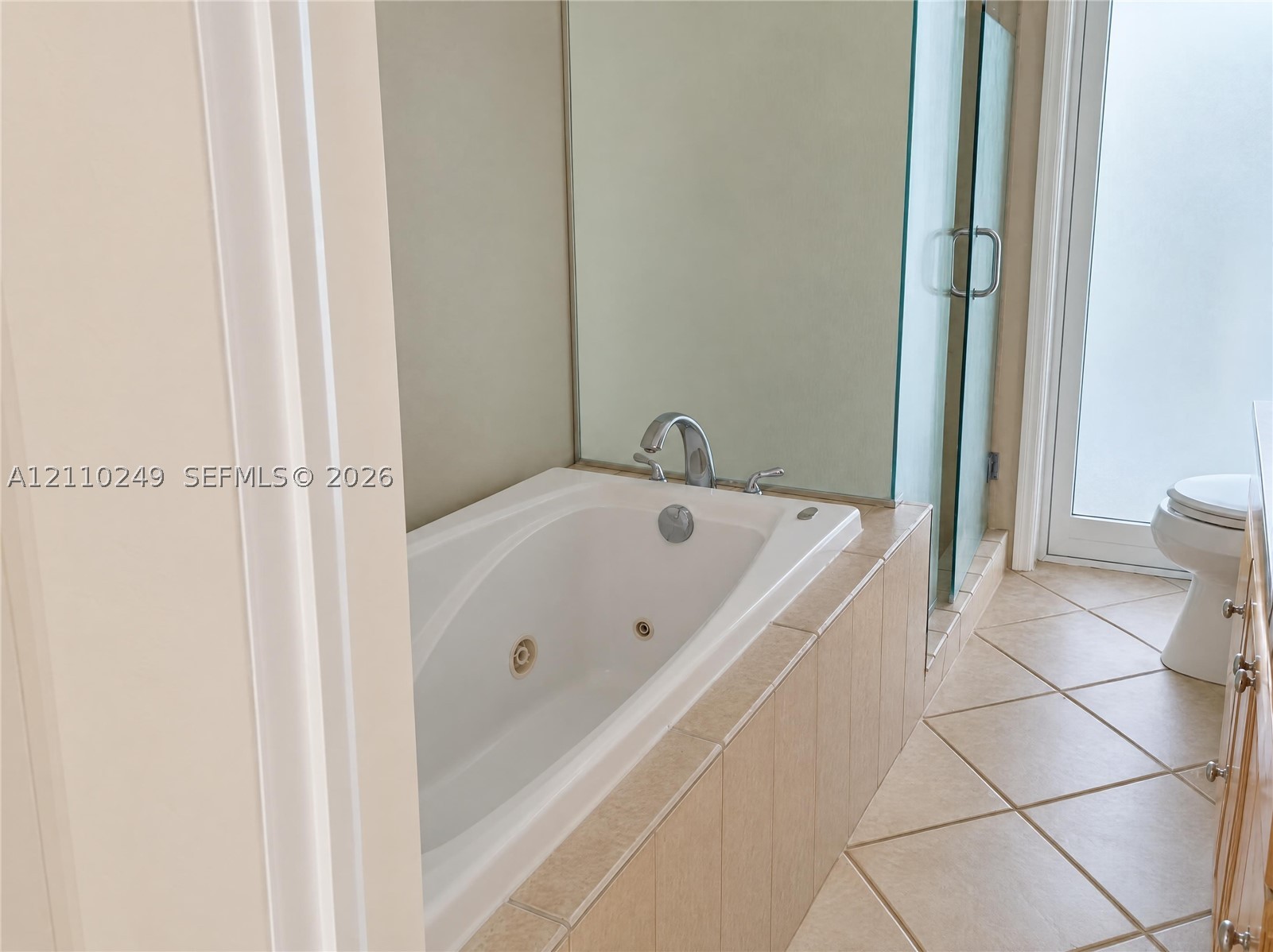 1825 NE 26th Dr Wilton Manors, FL 33306