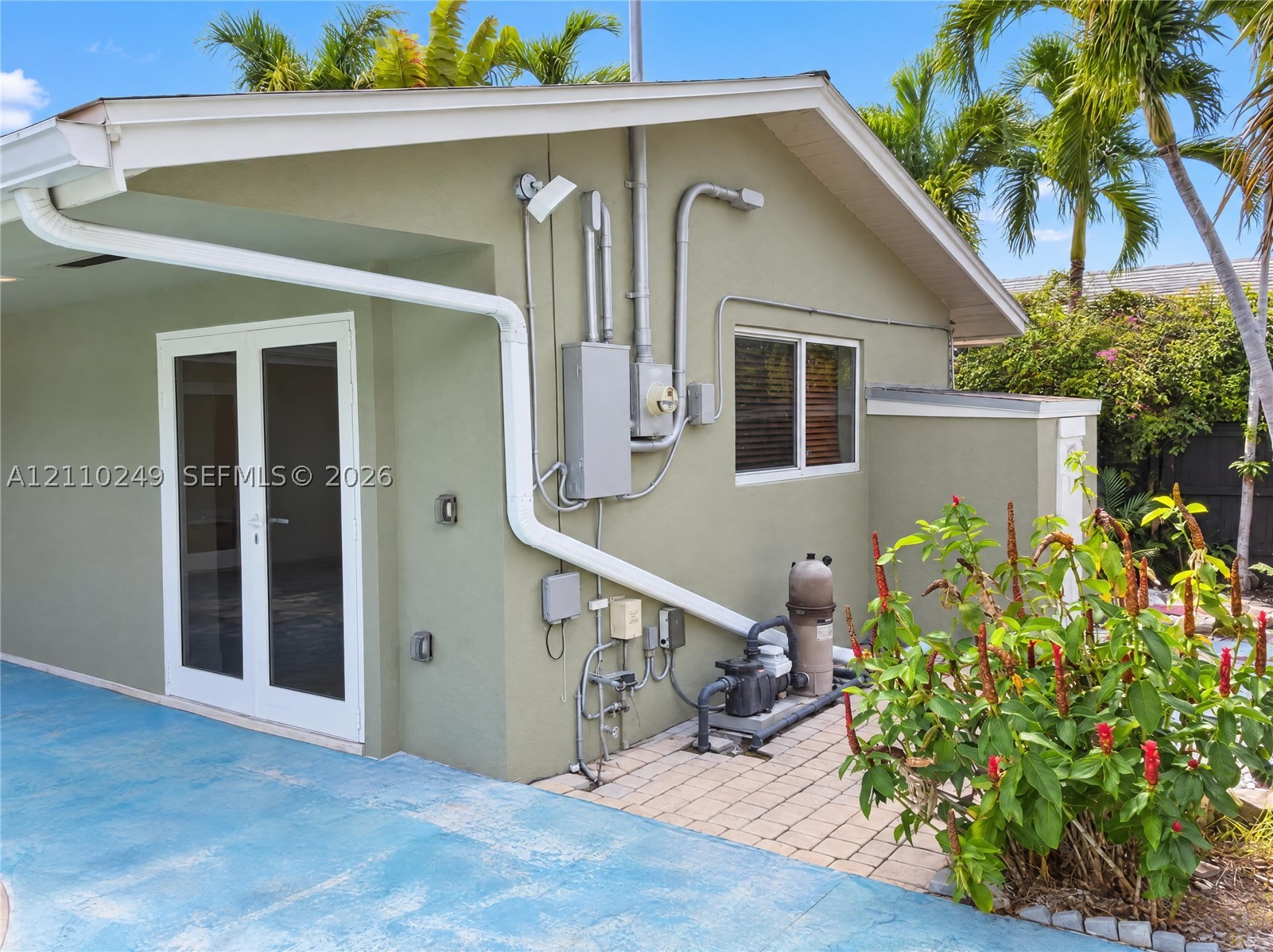 1825 NE 26th Dr Wilton Manors, FL 33306