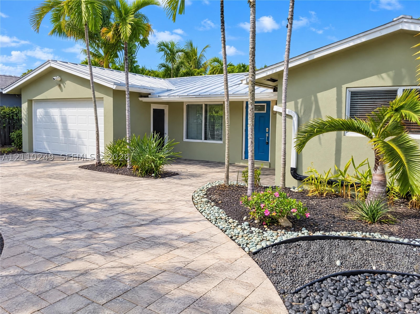 1825 NE 26th Dr Wilton Manors, FL 33306