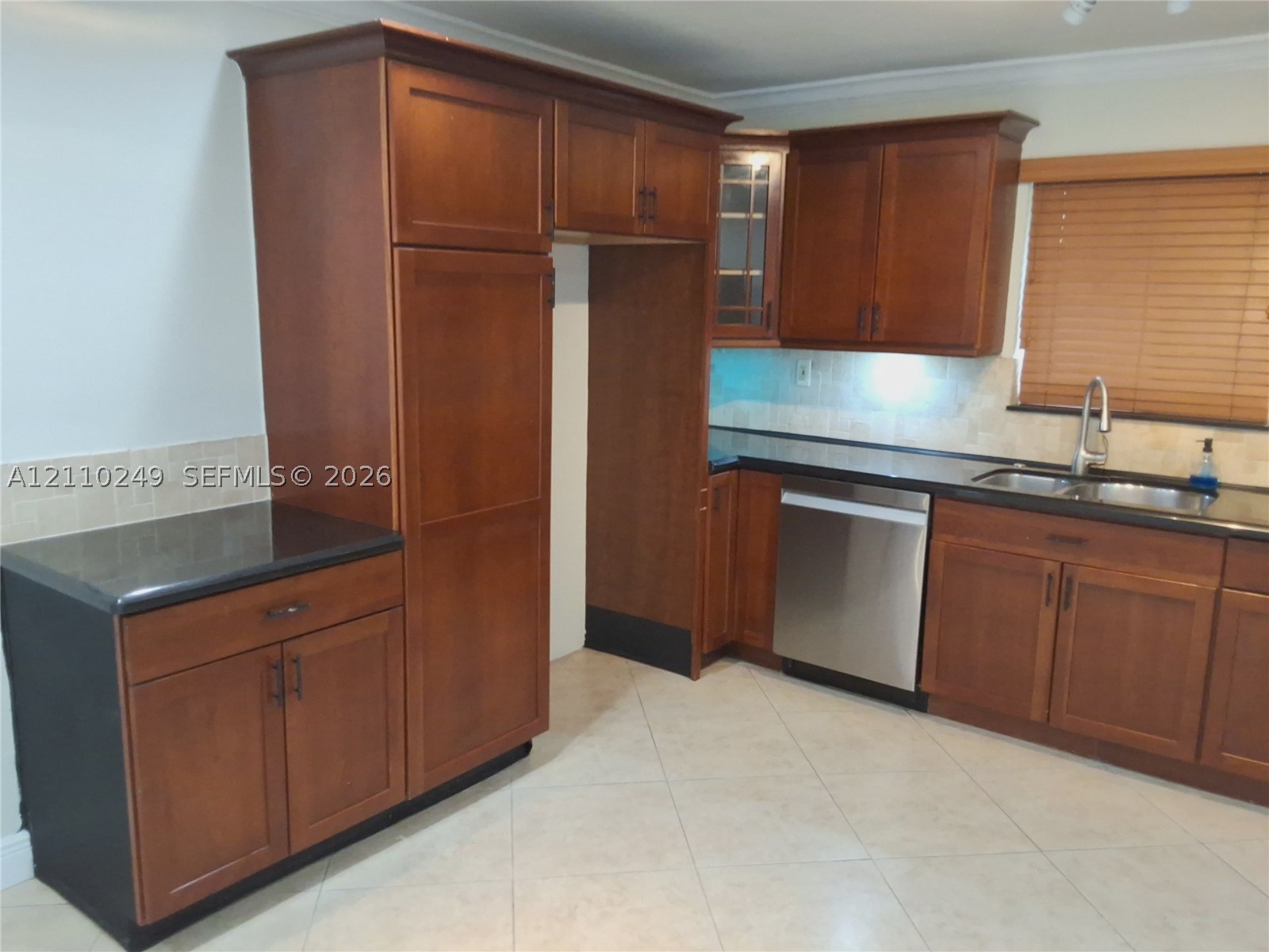 1825 NE 26th Dr Wilton Manors, FL 33306