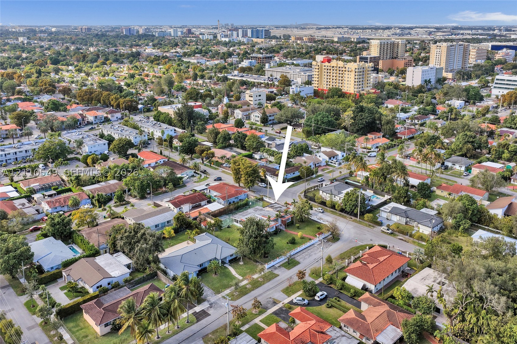 500 SW 39th Ct Miami, FL 33134