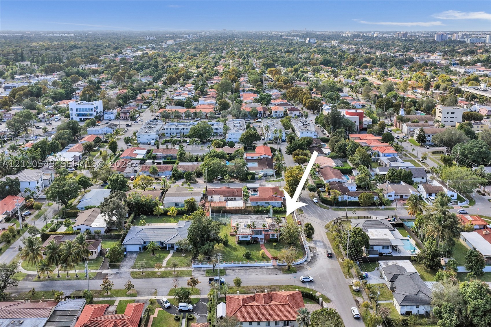 500 SW 39th Ct Miami, FL 33134