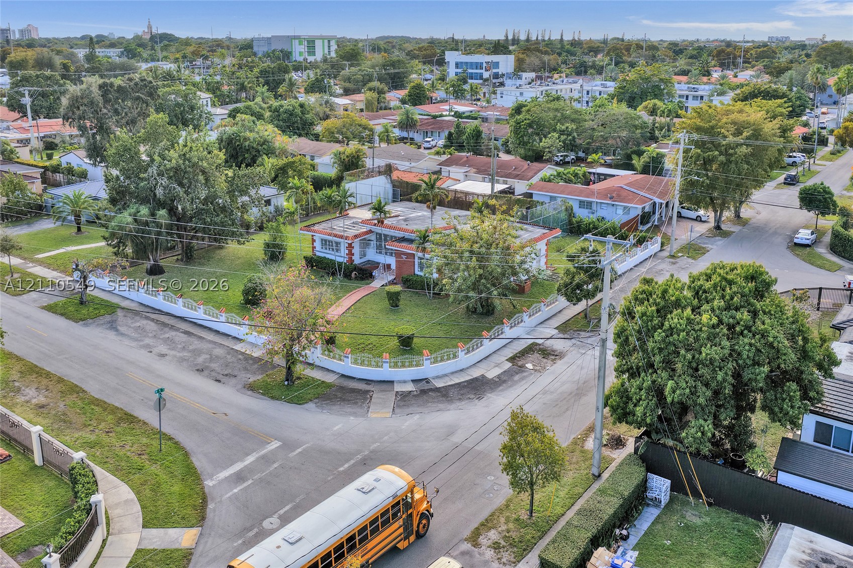 500 SW 39th Ct Miami, FL 33134
