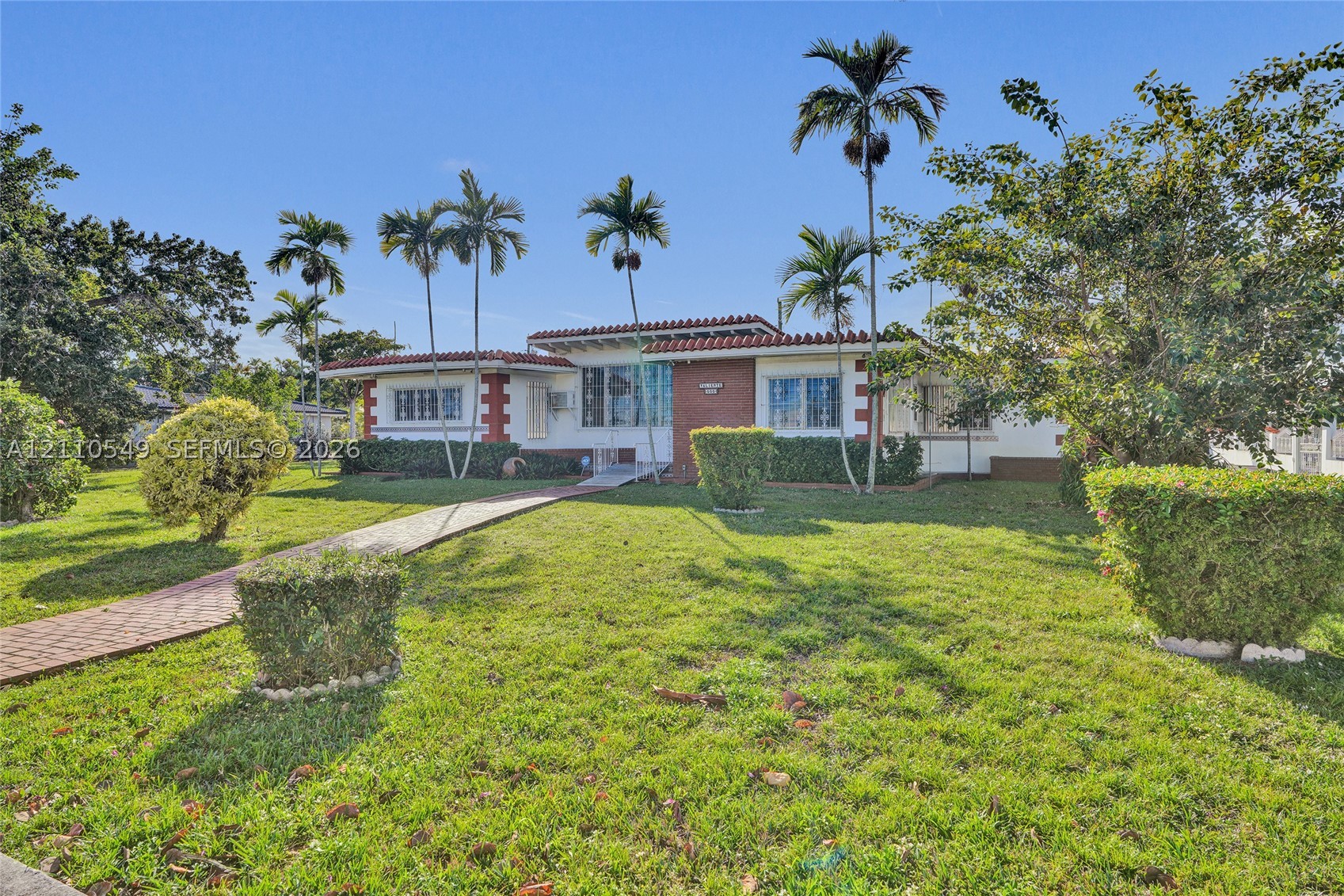 500 SW 39th Ct Miami, FL 33134