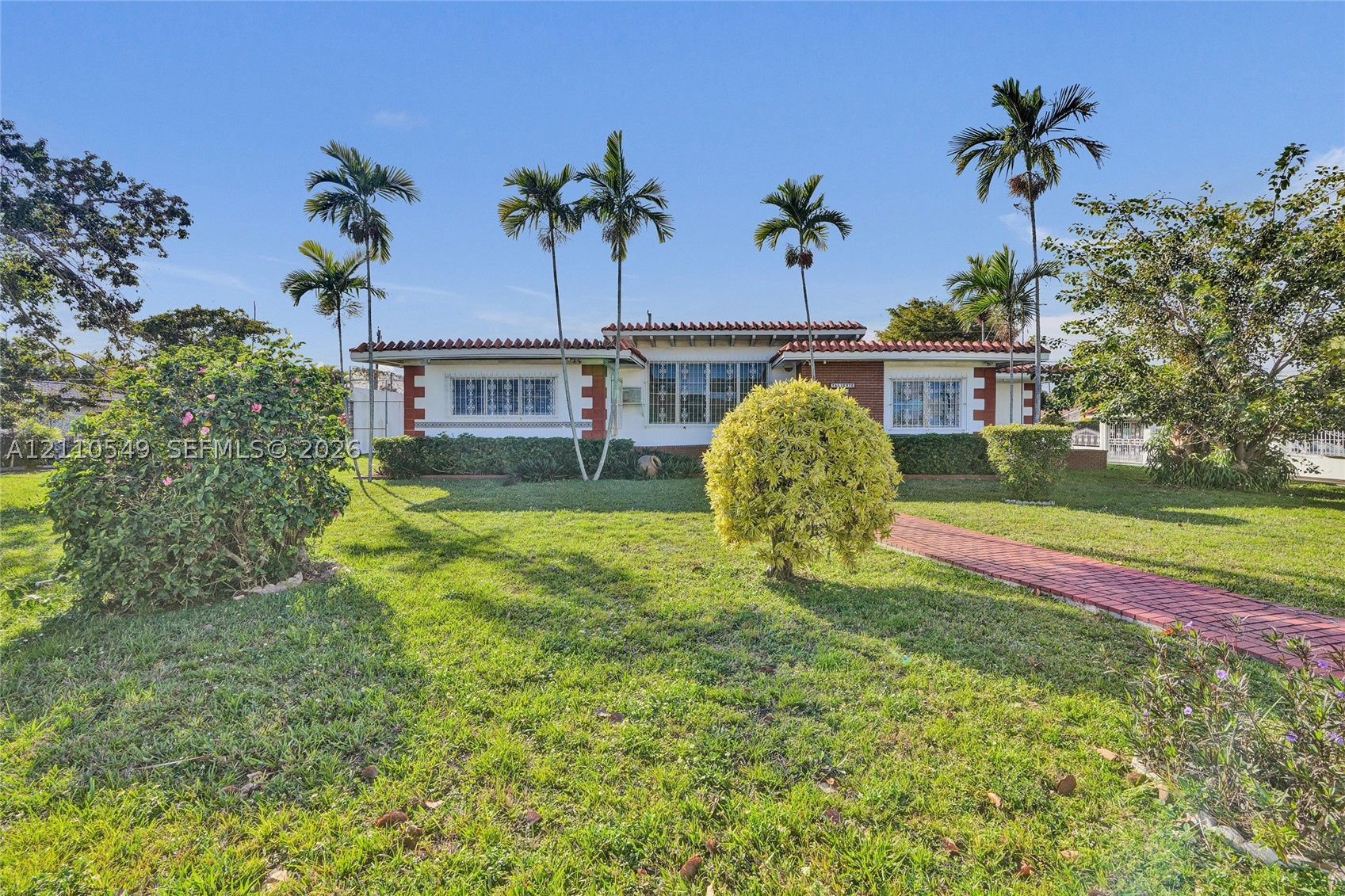 500 SW 39th Ct Miami, FL 33134