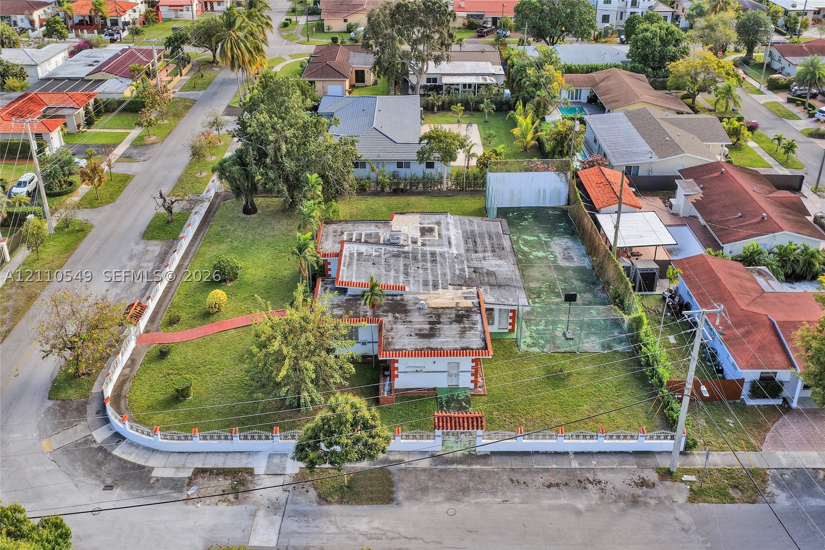500 SW 39th Ct Miami, FL 33134