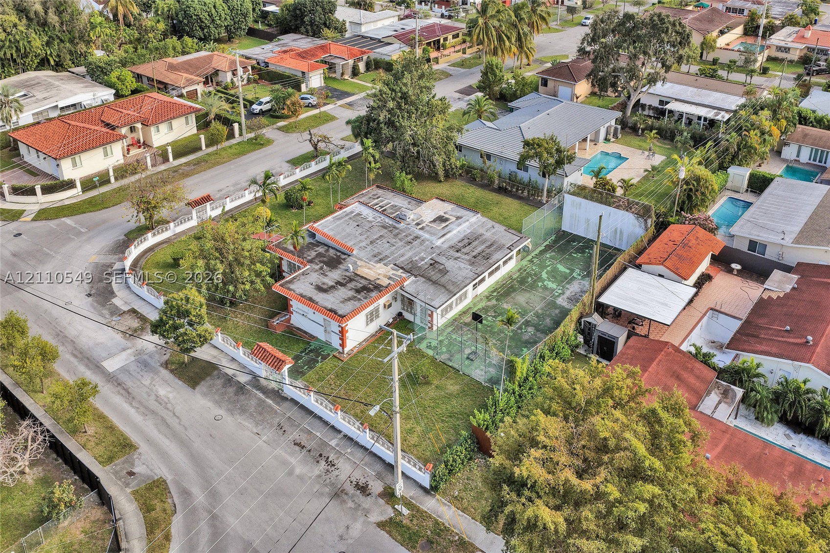 500 SW 39th Ct Miami, FL 33134