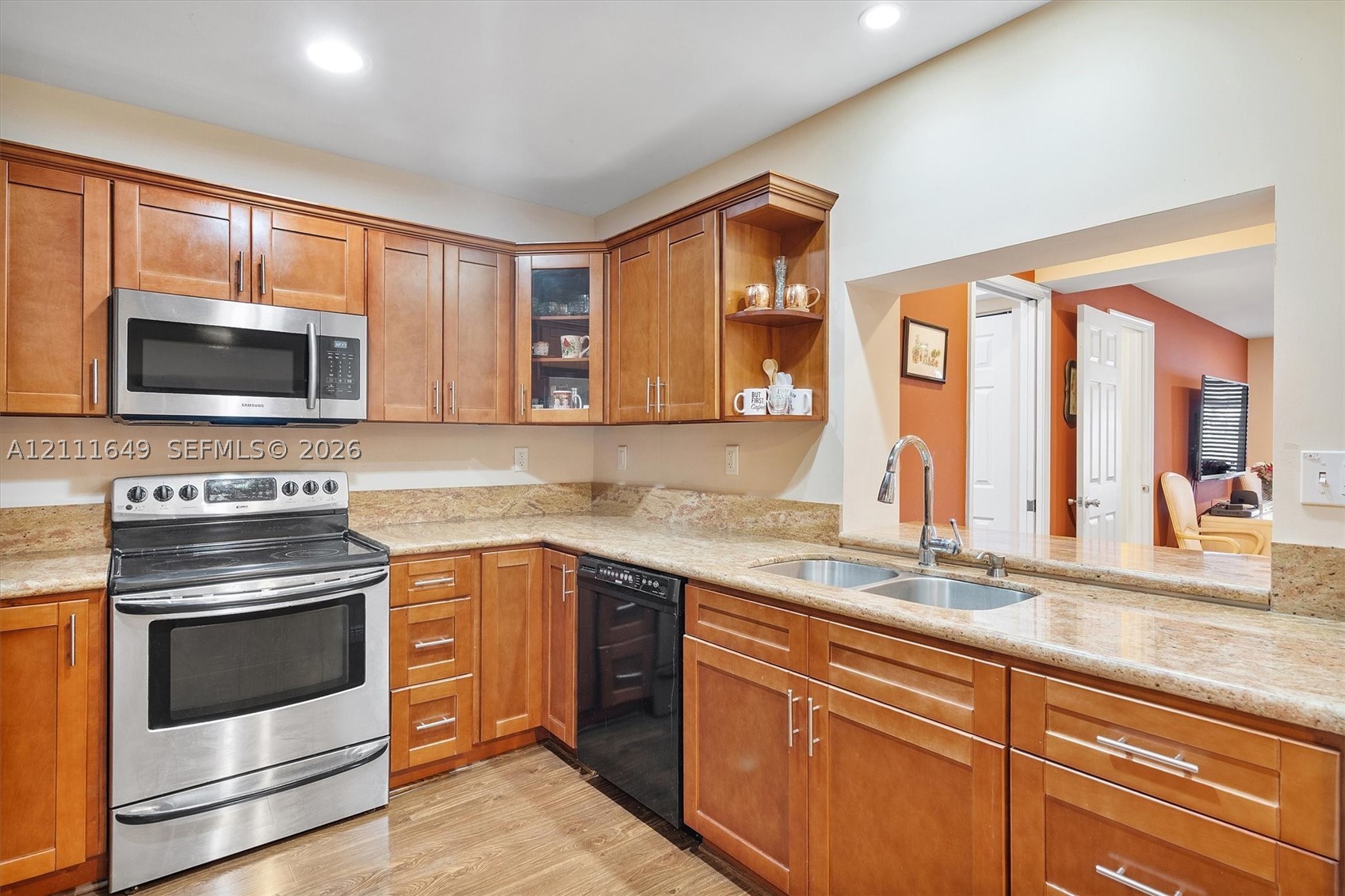 7120 W 17th Ct Hialeah, FL 33014