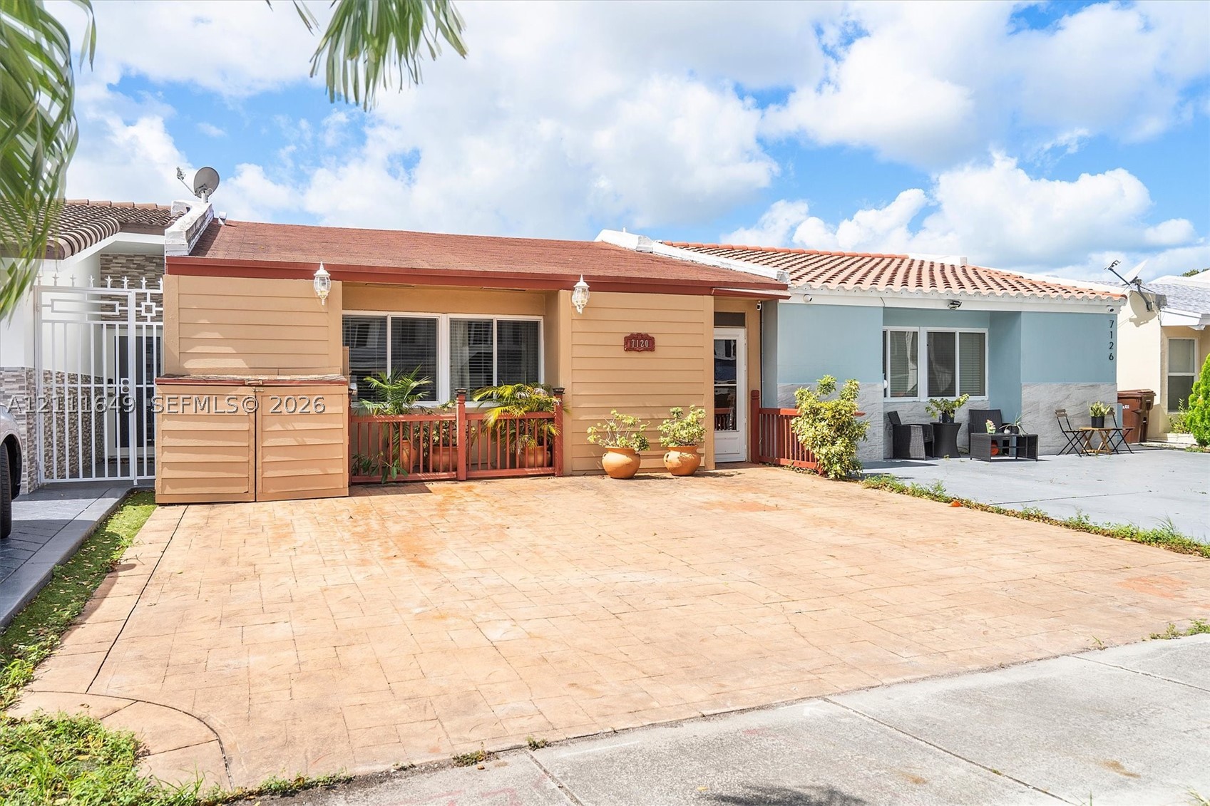 7120 W 17th Ct Hialeah, FL 33014