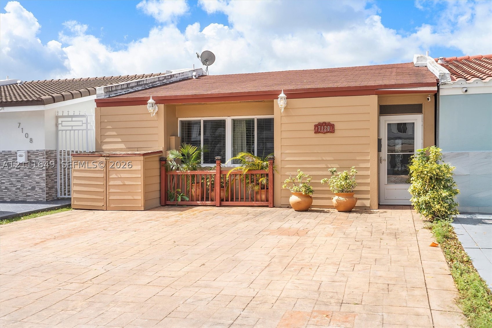 7120 W 17th Ct Hialeah, FL 33014