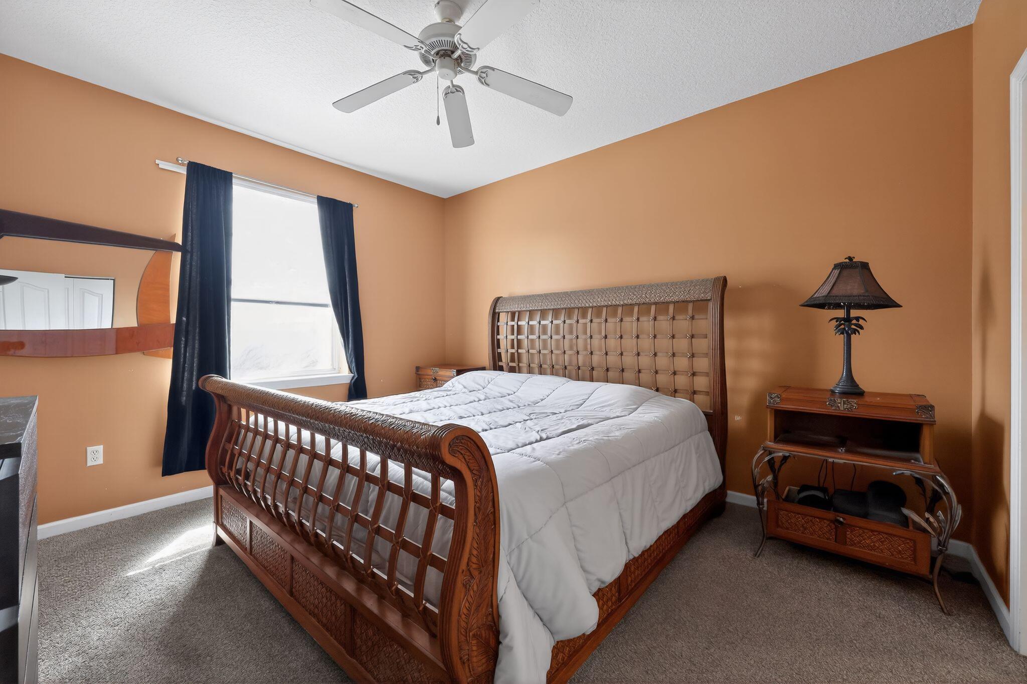 156 Aragon #103 Jupiter, FL 33458