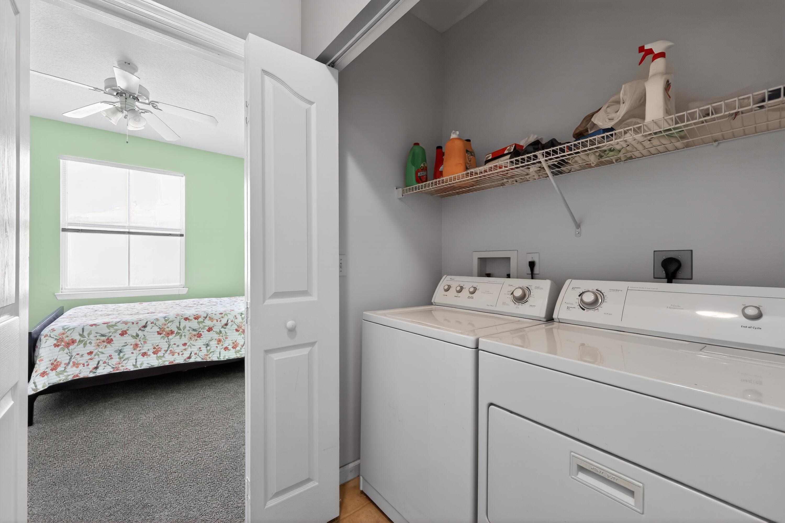 156 Aragon #103 Jupiter, FL 33458