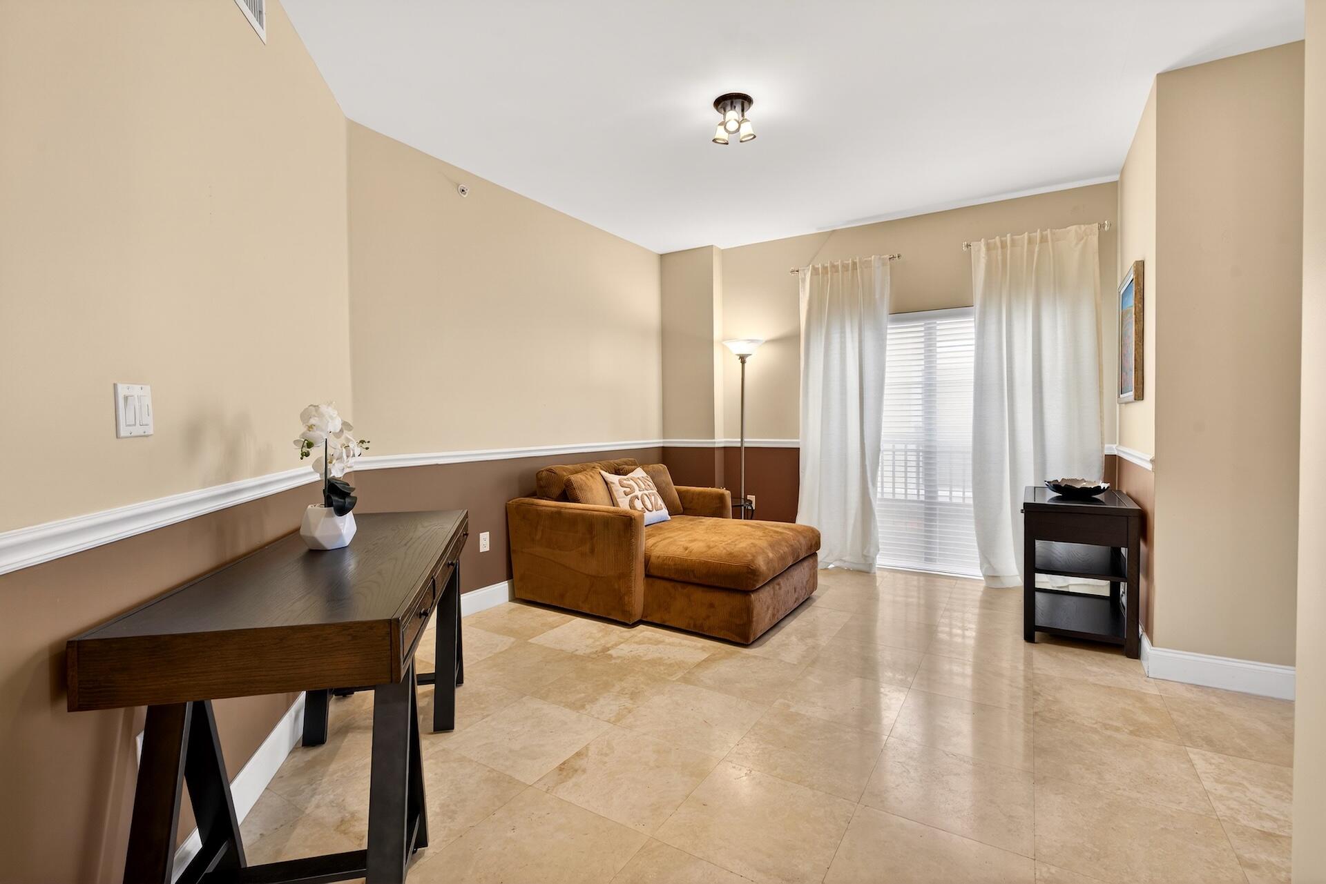2409 N Ocean #328 Fort Lauderdale, FL 33305