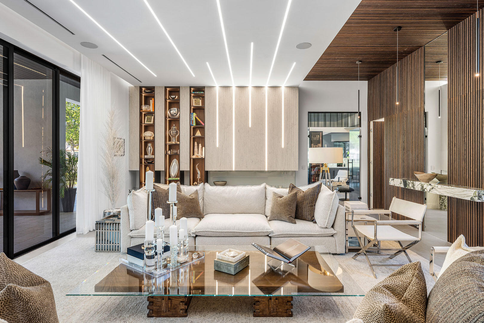 117 Thatch Palm Boca Raton, FL 33432