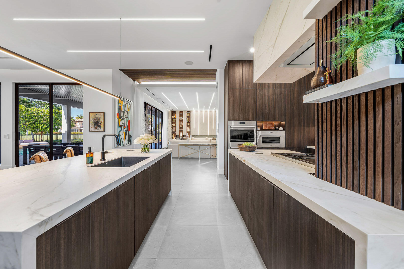 117 Thatch Palm Boca Raton, FL 33432