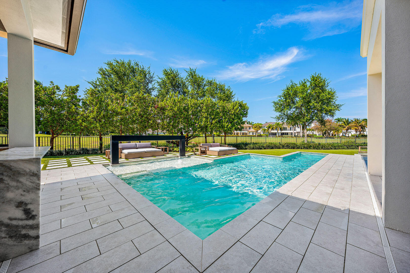 117 Thatch Palm Boca Raton, FL 33432