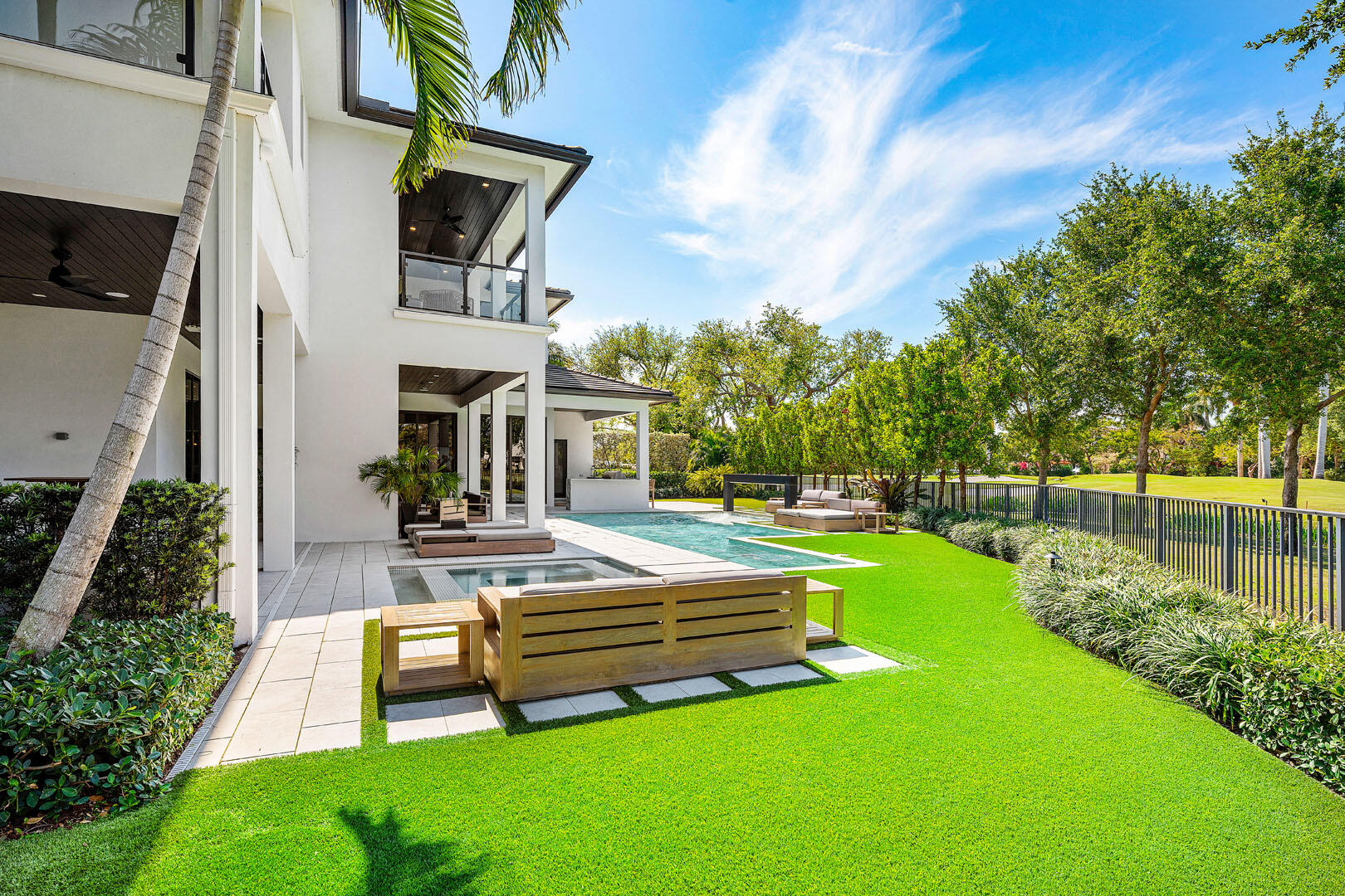 117 Thatch Palm Boca Raton, FL 33432