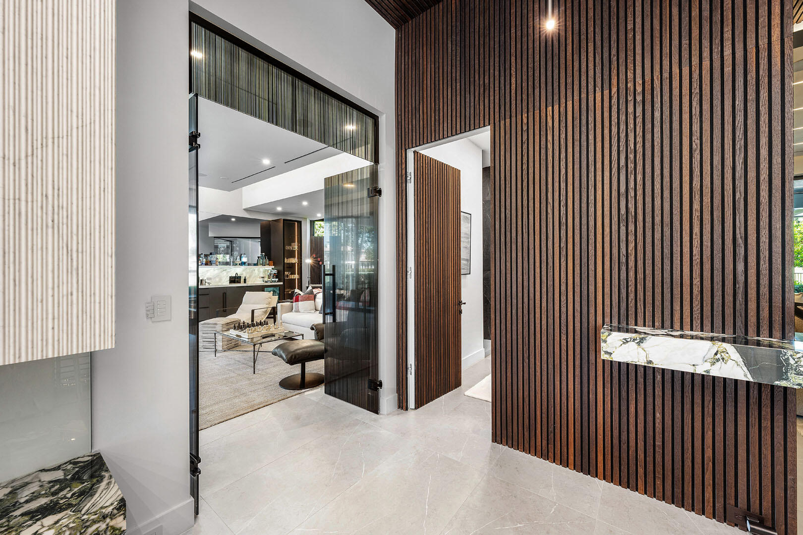 117 Thatch Palm Boca Raton, FL 33432