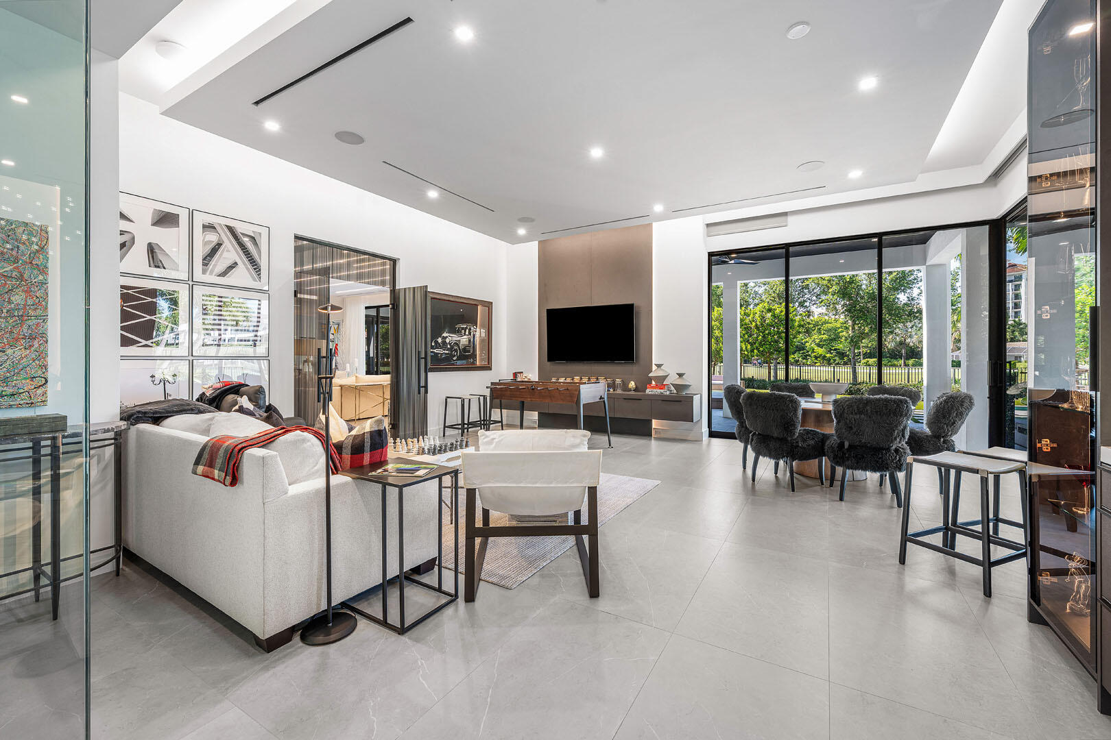 117 Thatch Palm Boca Raton, FL 33432