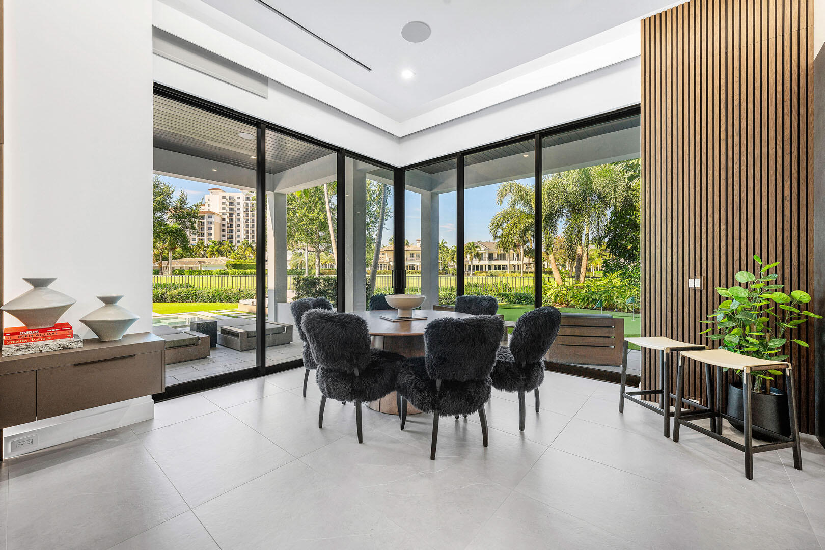 117 Thatch Palm Boca Raton, FL 33432