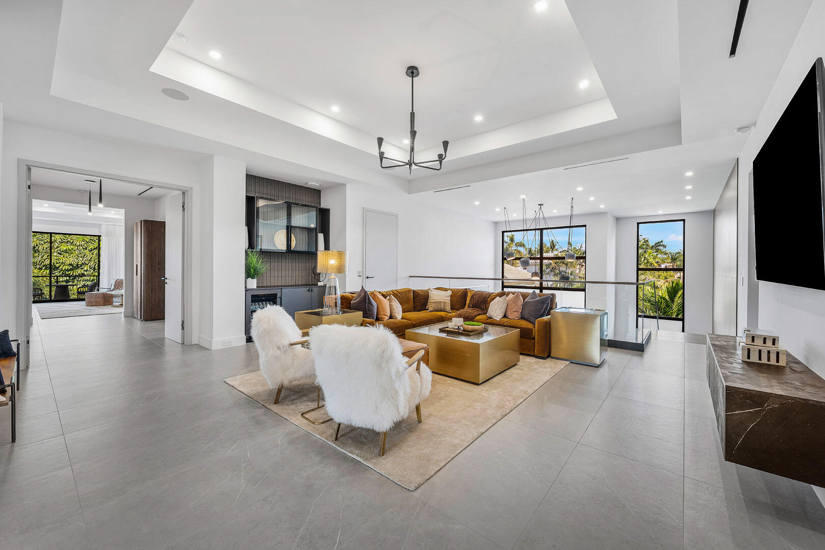 117 Thatch Palm Boca Raton, FL 33432