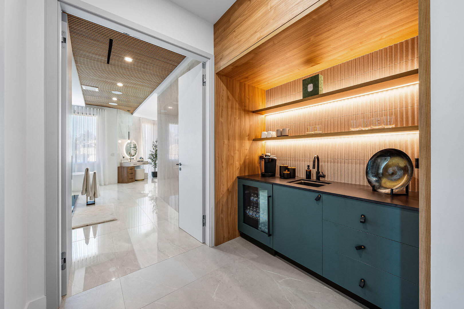 117 Thatch Palm Boca Raton, FL 33432