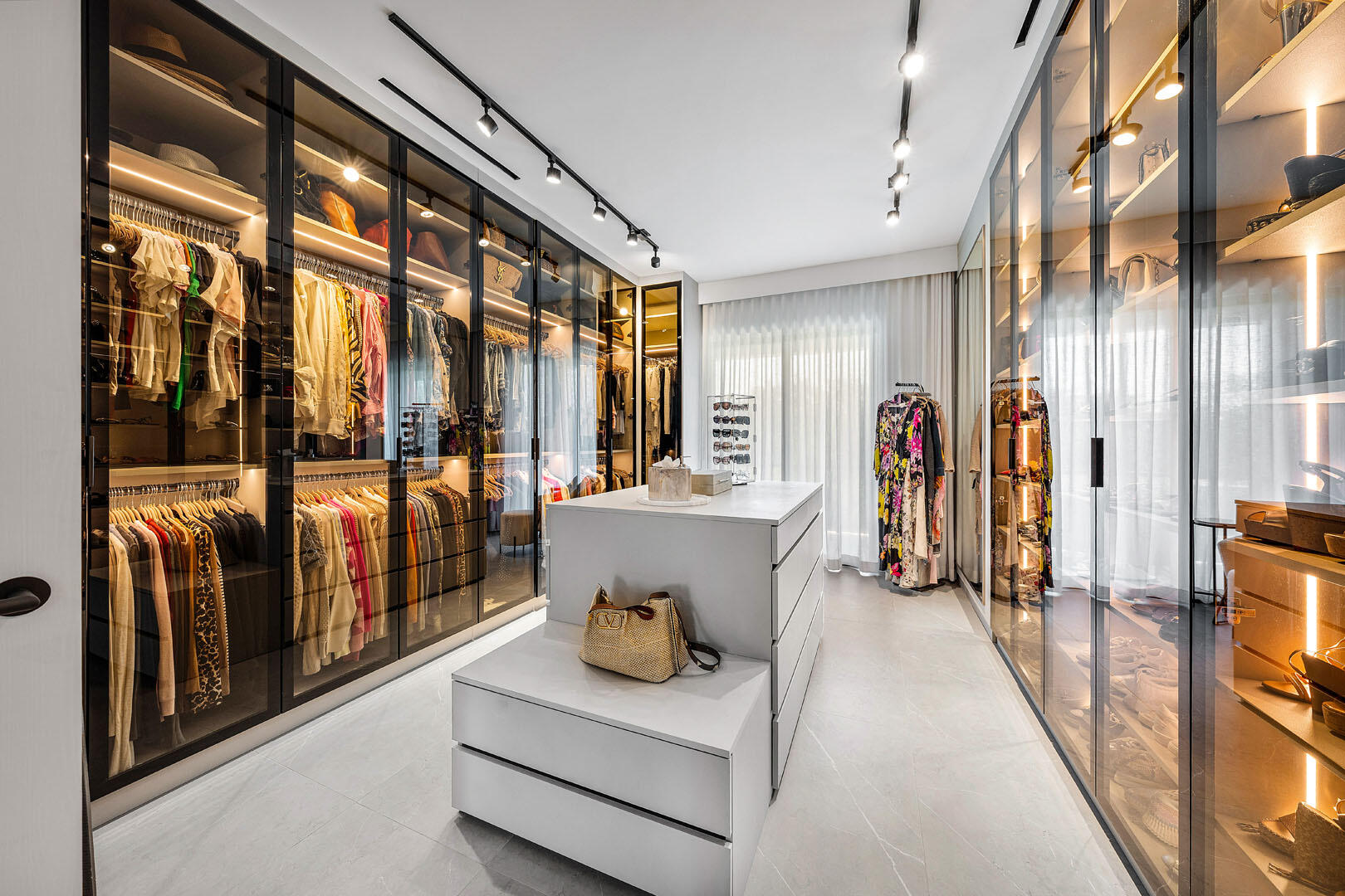 117 Thatch Palm Boca Raton, FL 33432