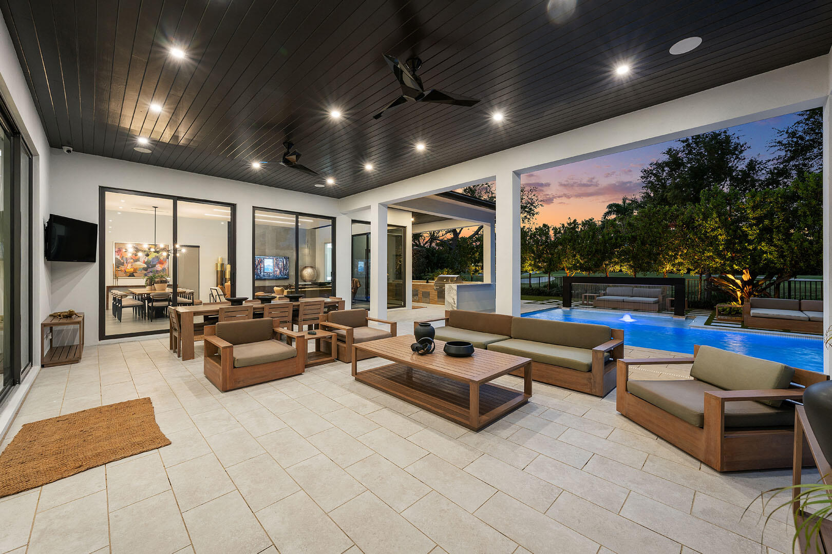 117 Thatch Palm Boca Raton, FL 33432