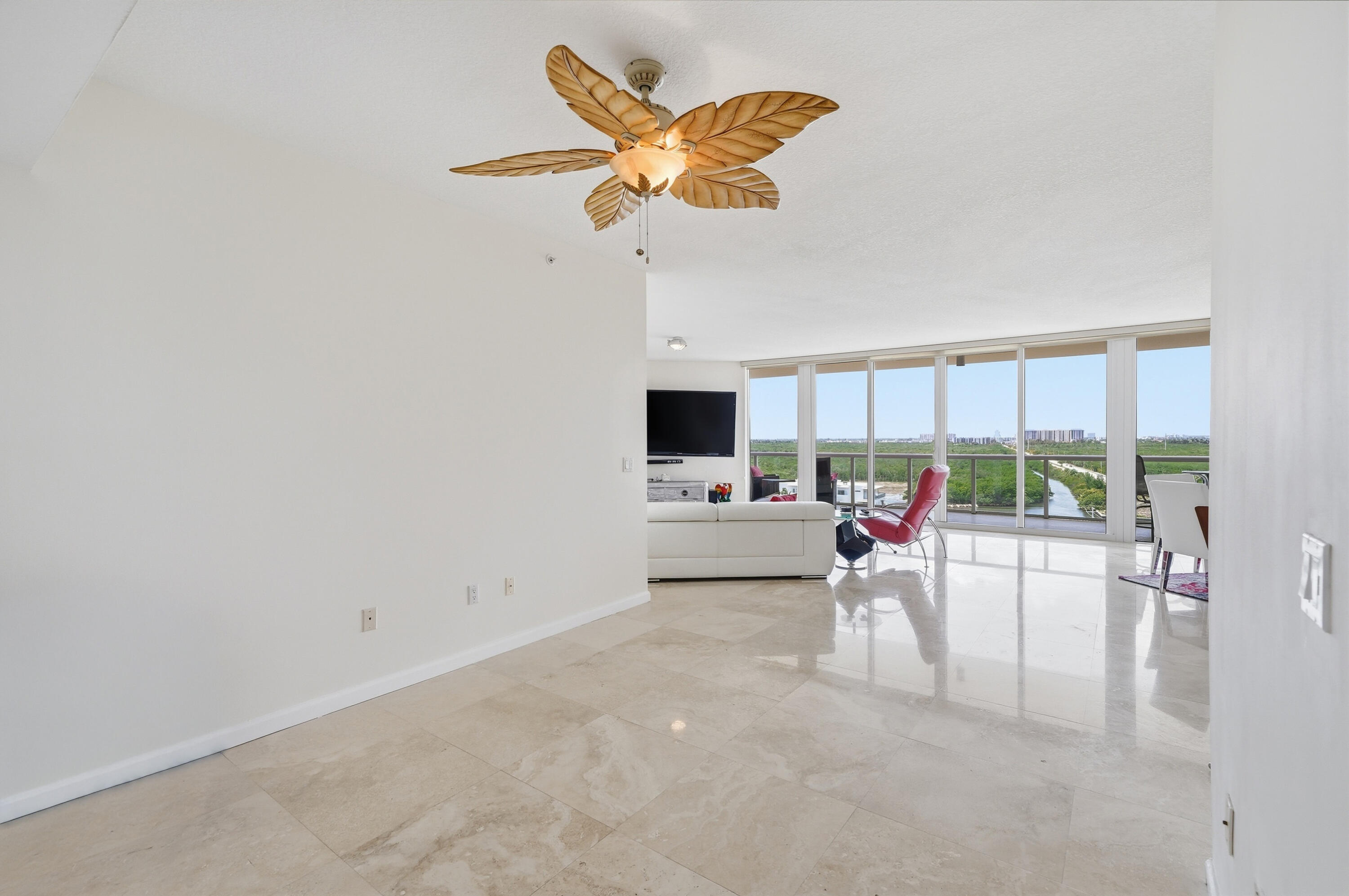 6051 N Ocean #1003 Hollywood, FL 33019