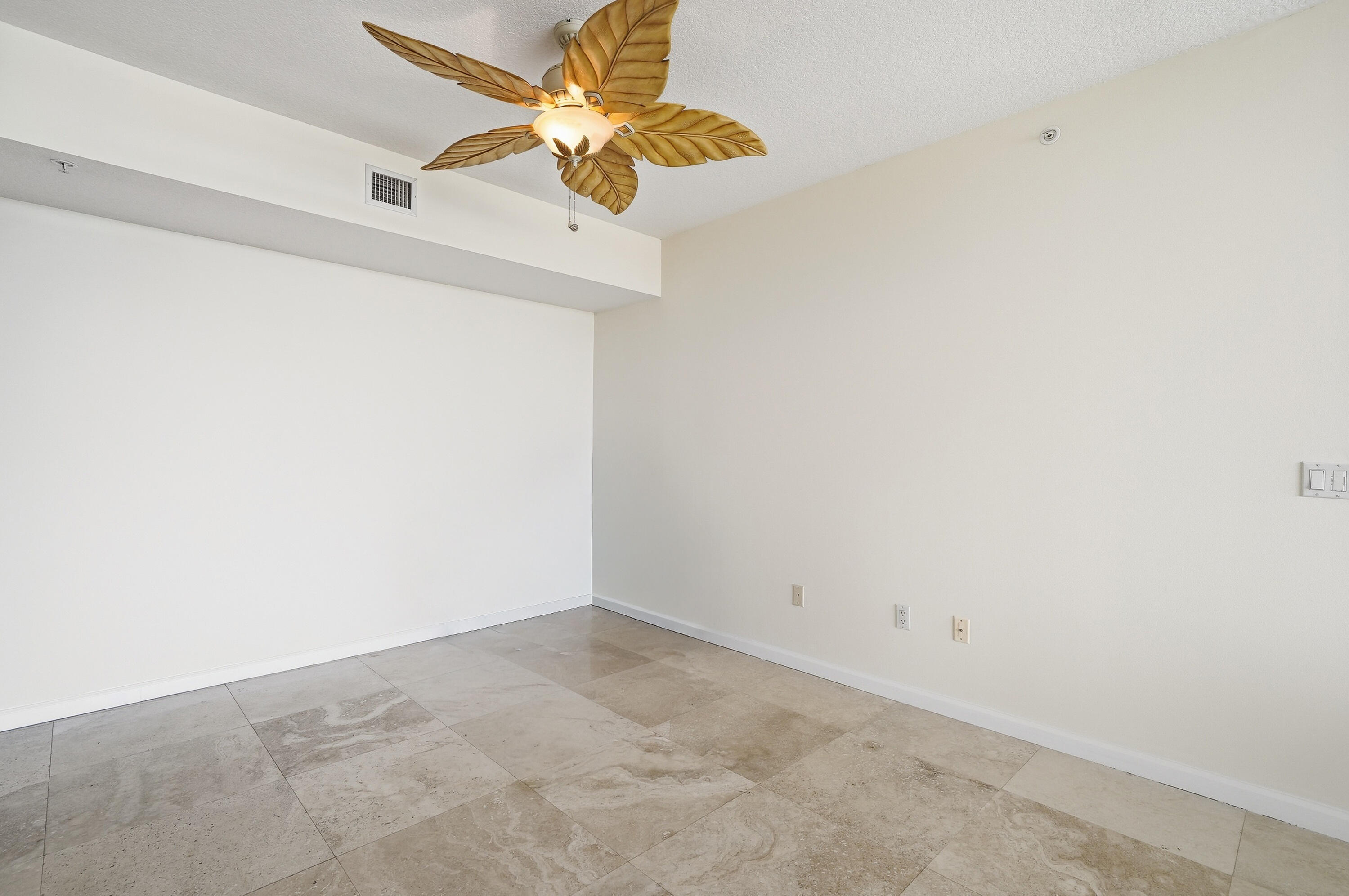 6051 N Ocean #1003 Hollywood, FL 33019
