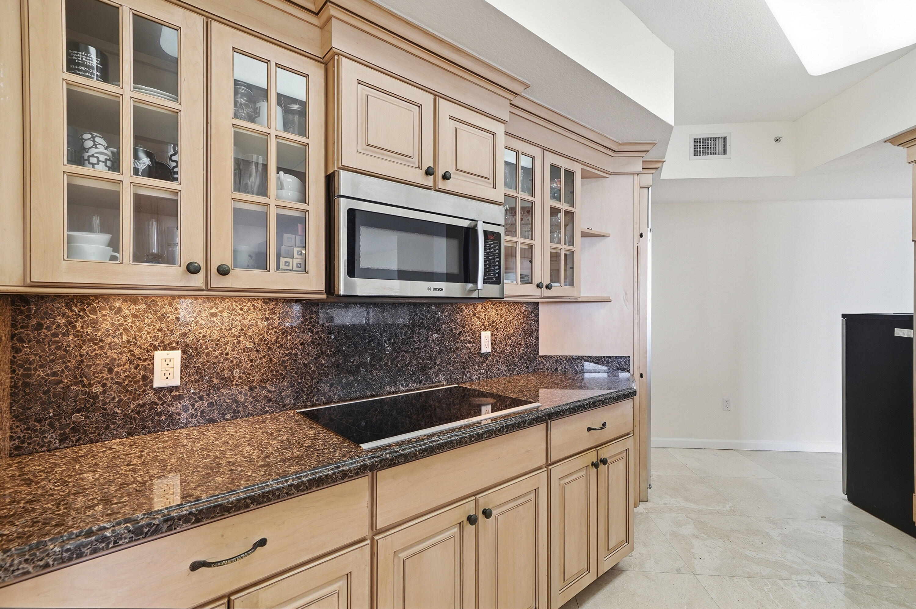 6051 N Ocean #1003 Hollywood, FL 33019