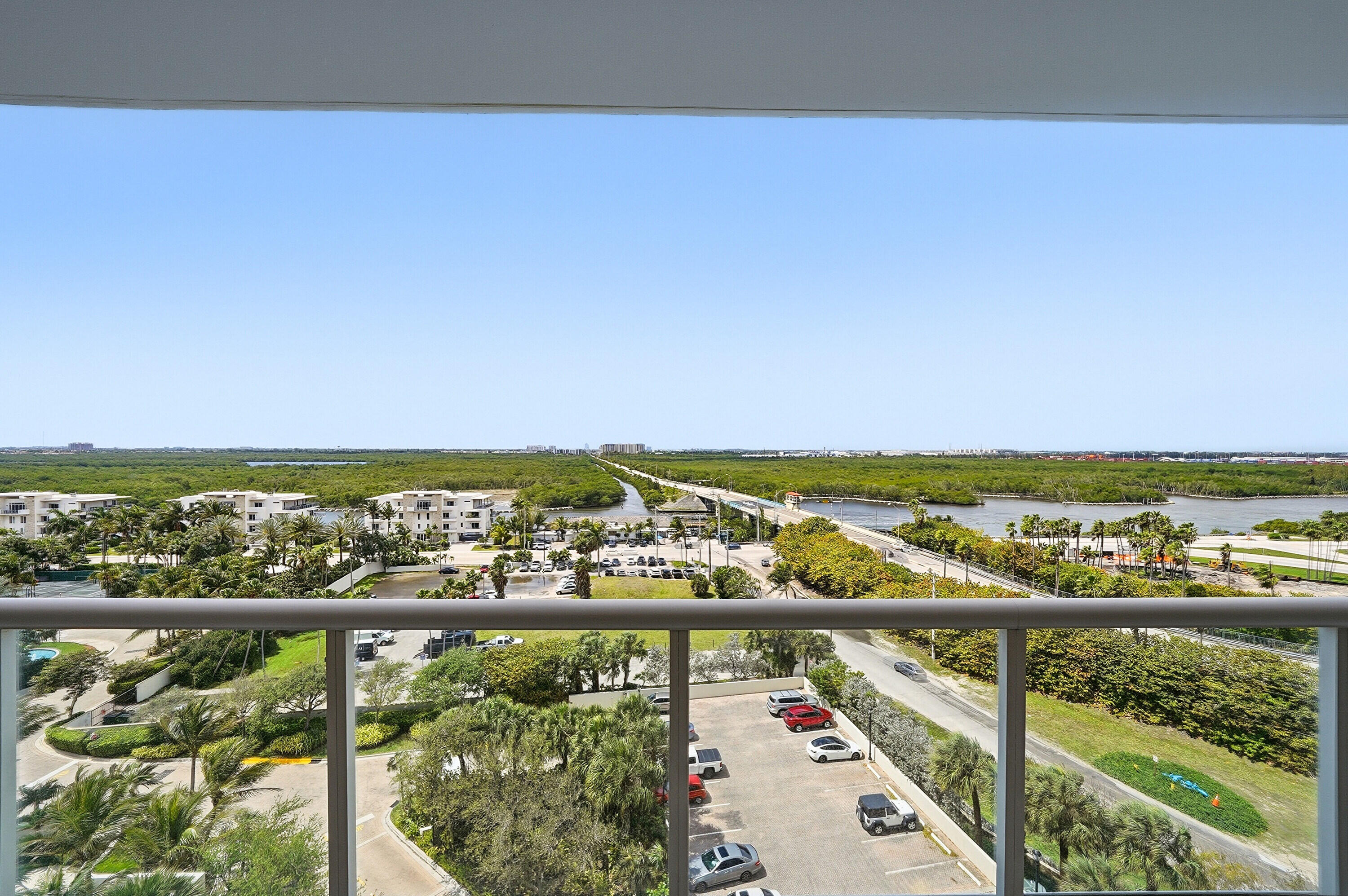 6051 N Ocean #1003 Hollywood, FL 33019