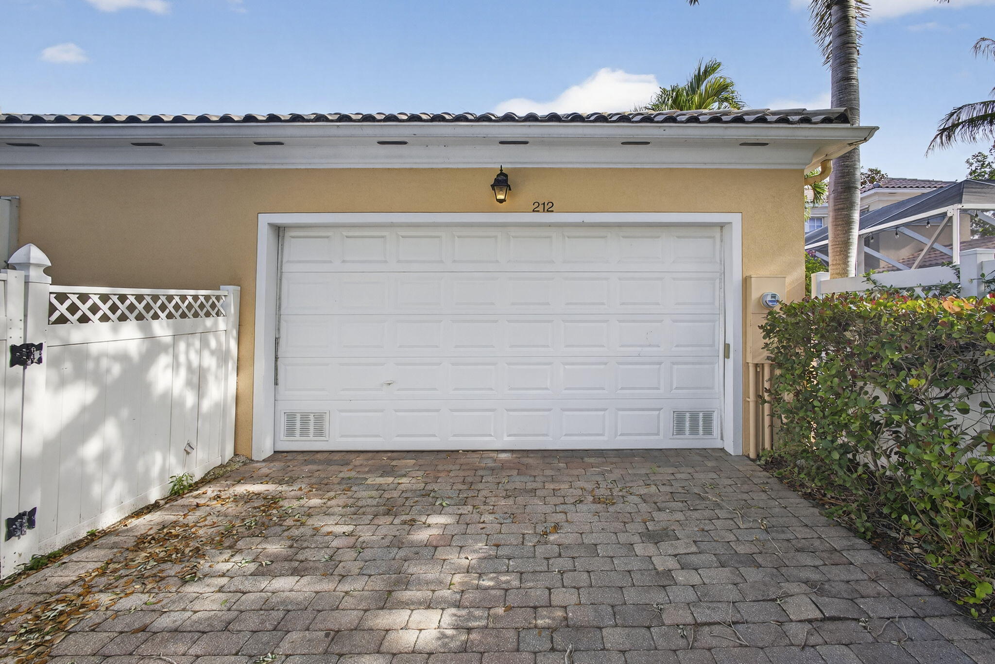 212 Florence Jupiter, FL 33458