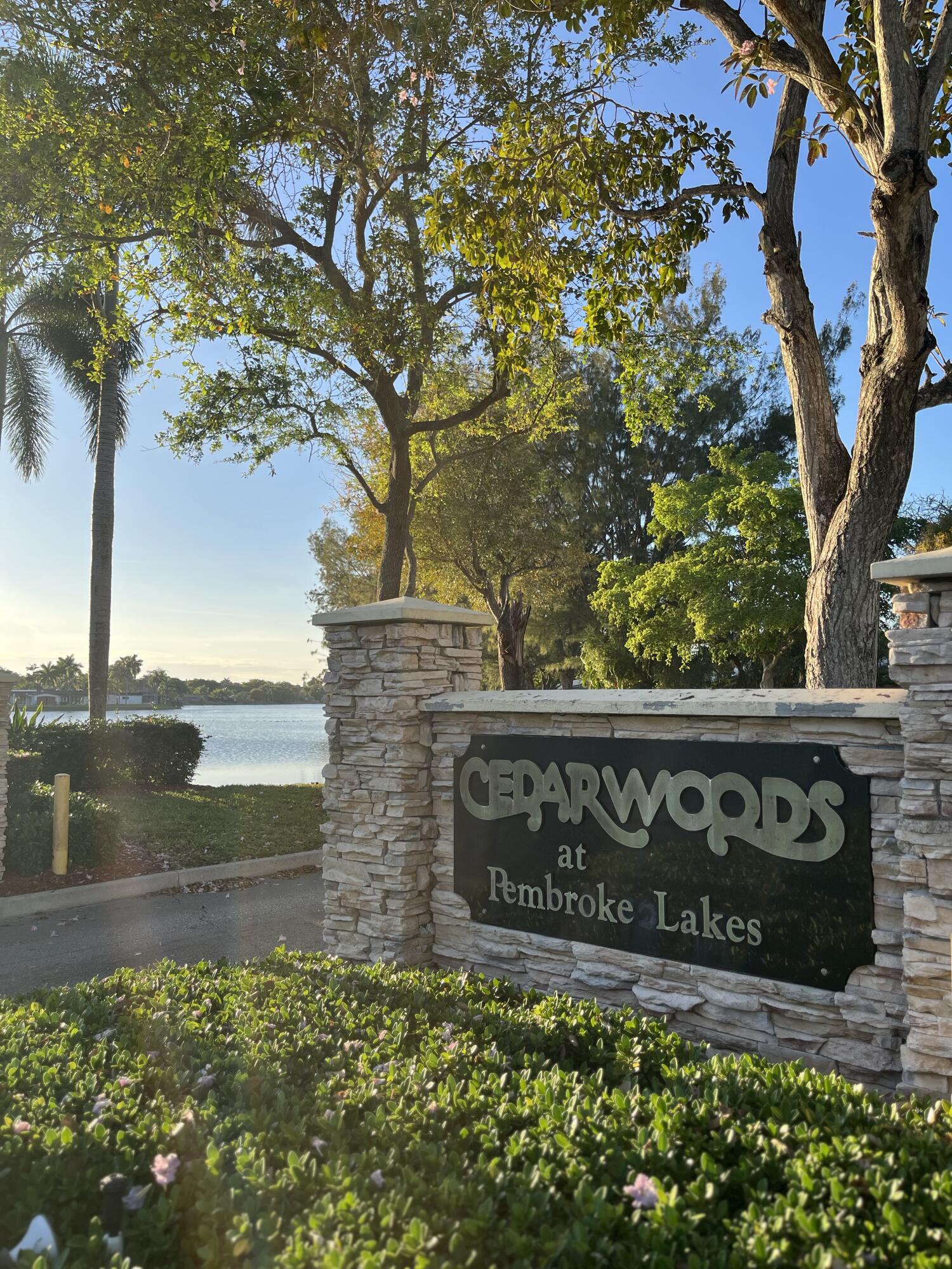 2301 Buttonwood Pembroke Pines, FL 33026