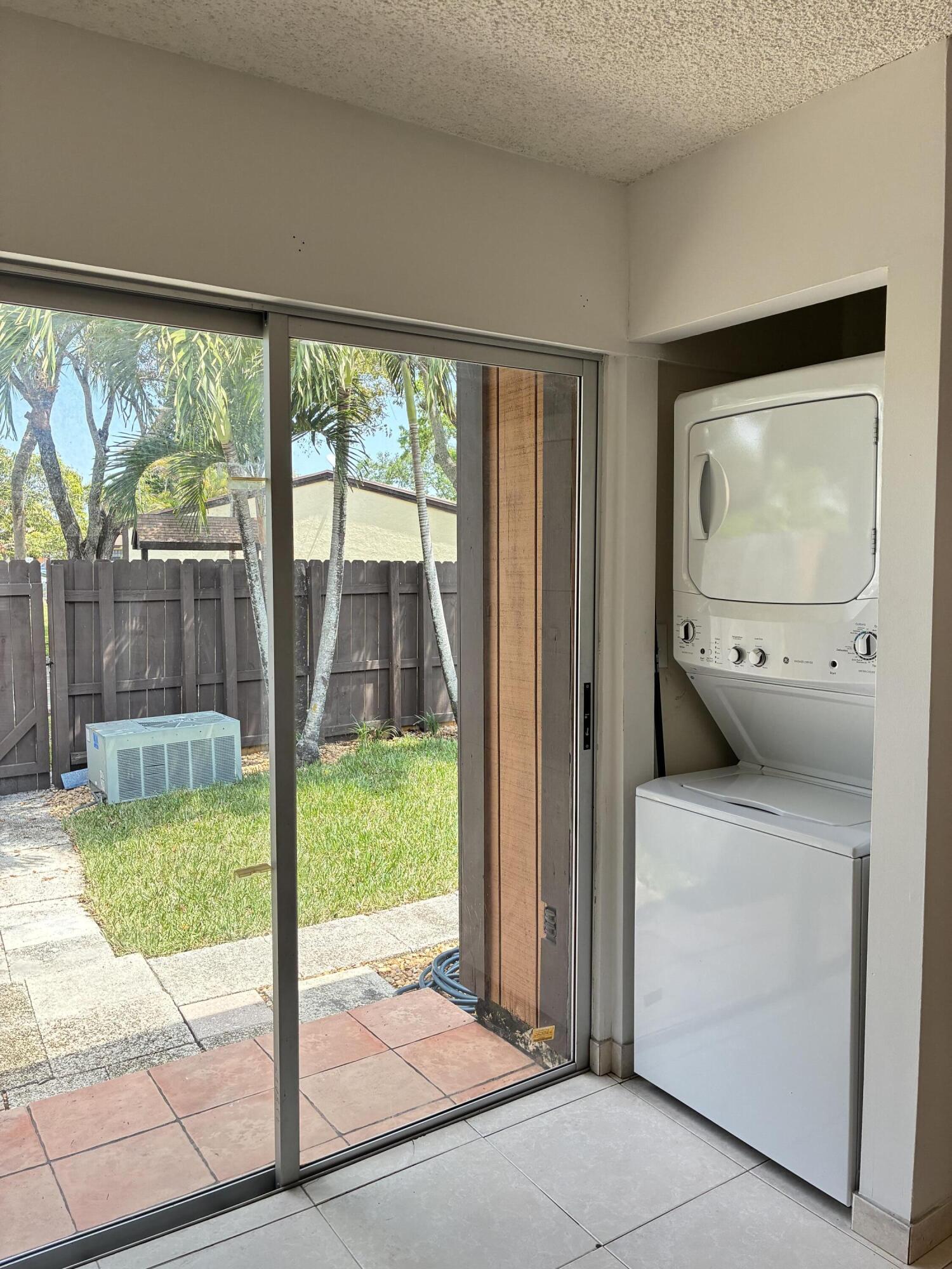 2301 Buttonwood Pembroke Pines, FL 33026