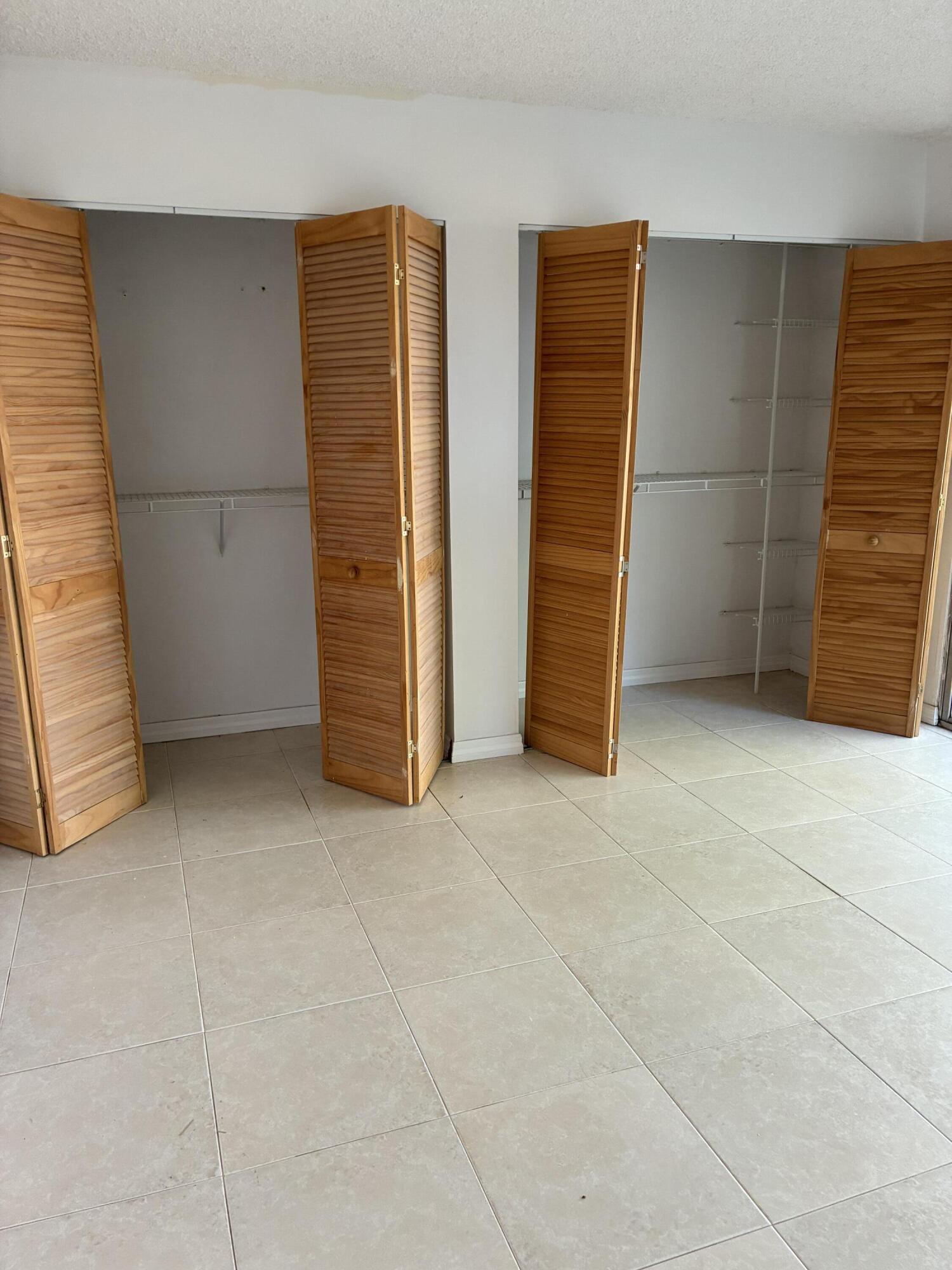 2301 Buttonwood Pembroke Pines, FL 33026