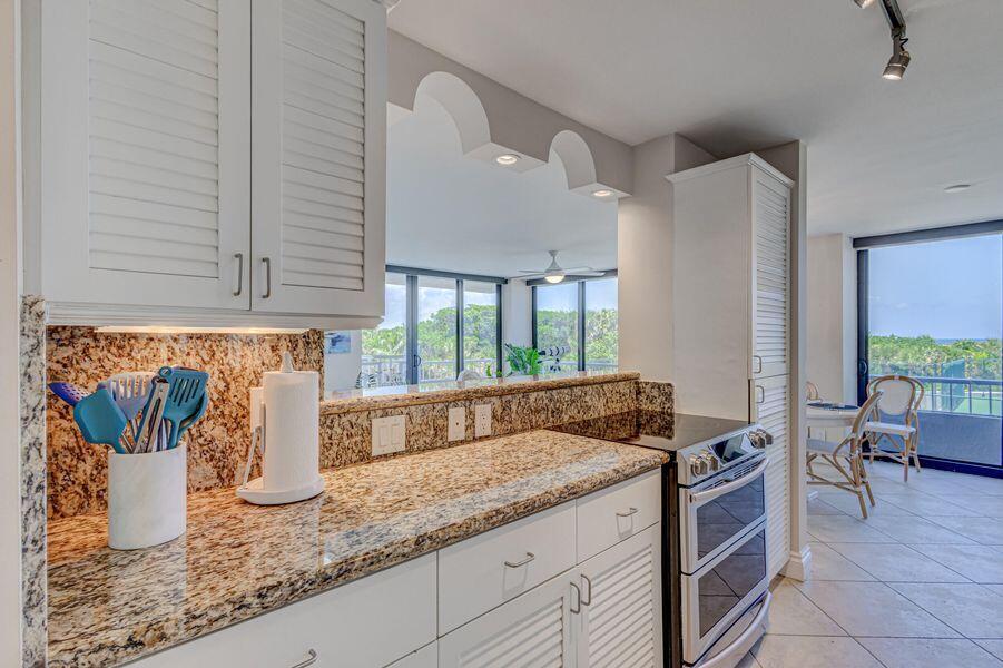 5550 N Ocean #3c Singer Island, FL 33404