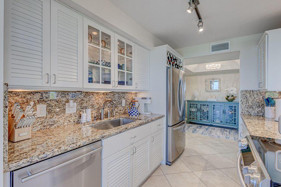 5550 N Ocean #3c Singer Island, FL 33404