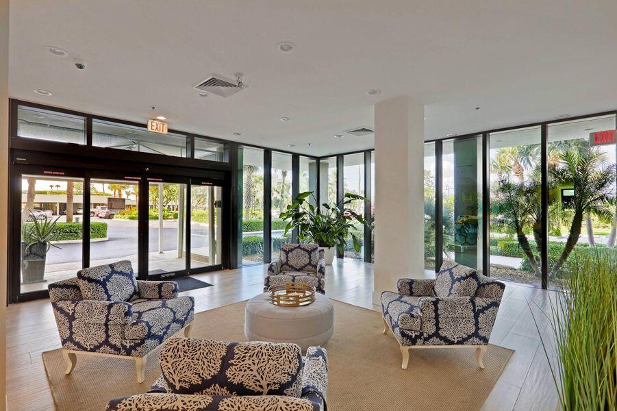 5550 N Ocean #3c Singer Island, FL 33404