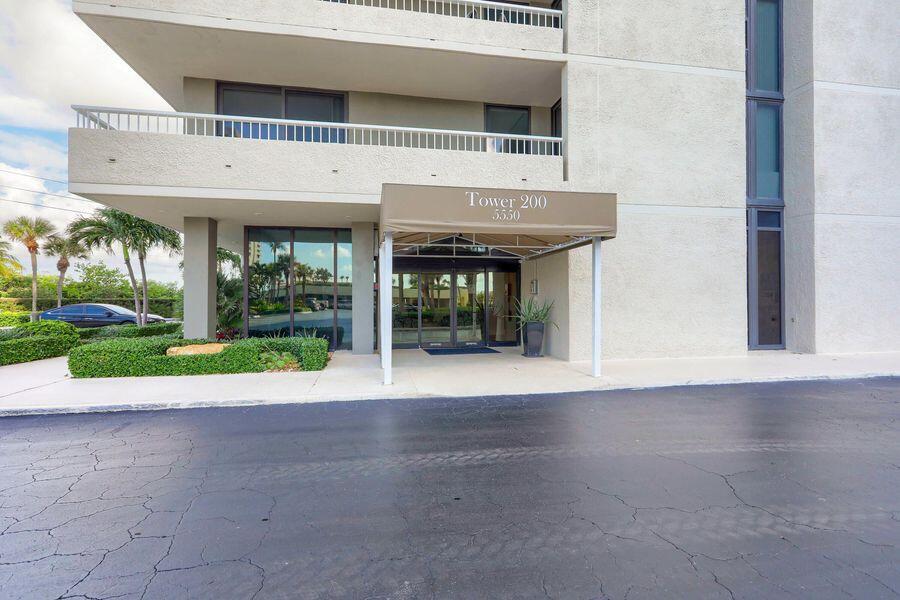 5550 N Ocean #3c Singer Island, FL 33404