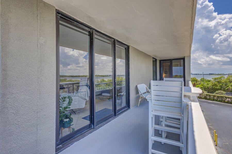 5550 N Ocean #3c Singer Island, FL 33404