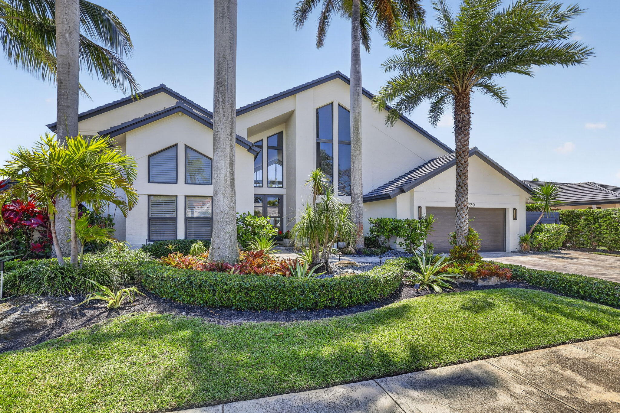 2920 NE 47th Lighthouse Point, FL 33064