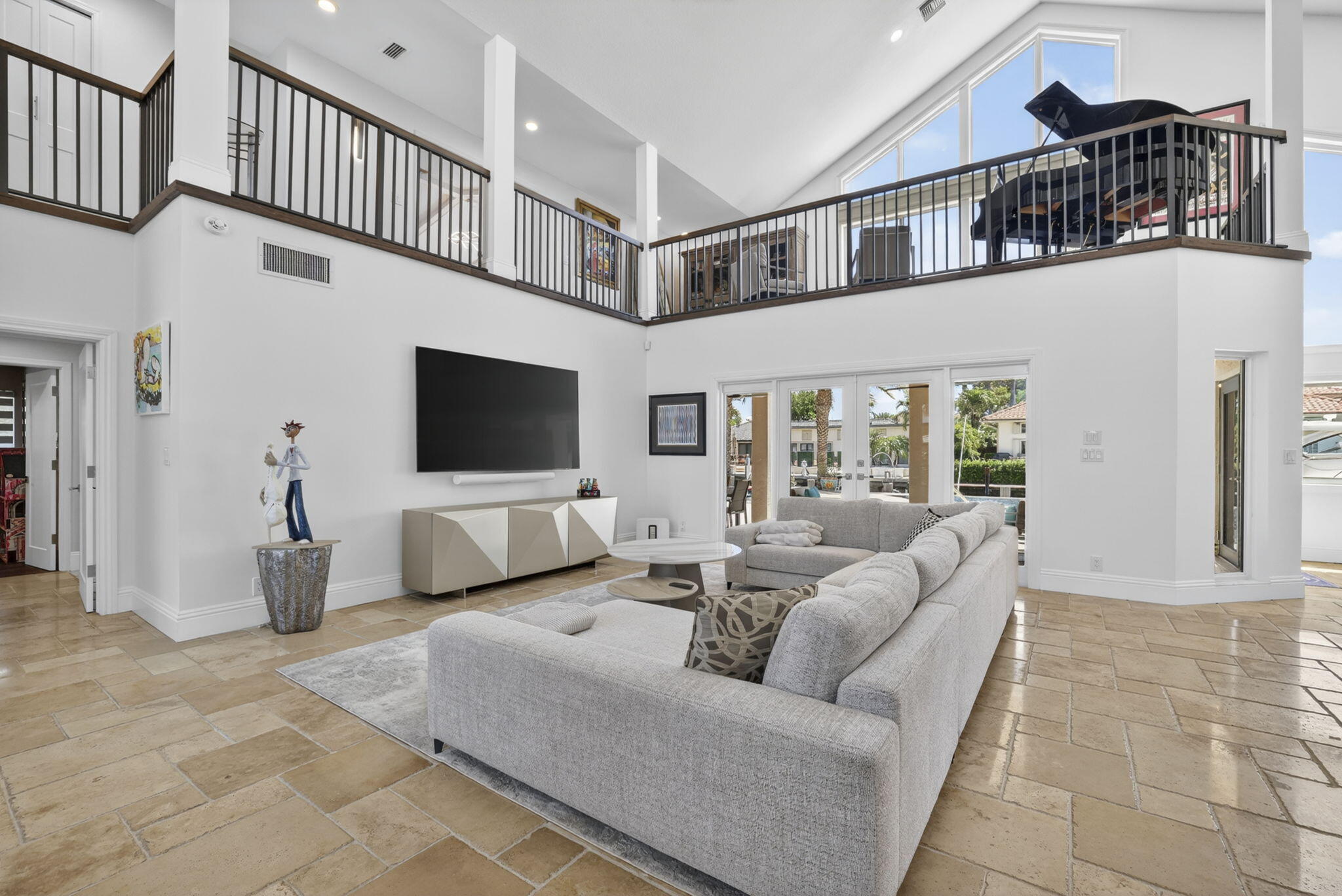 2920 NE 47th Lighthouse Point, FL 33064