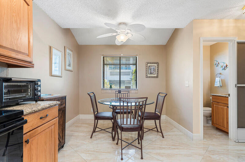 3409 SE 8th #6 Pompano Beach, FL 33062