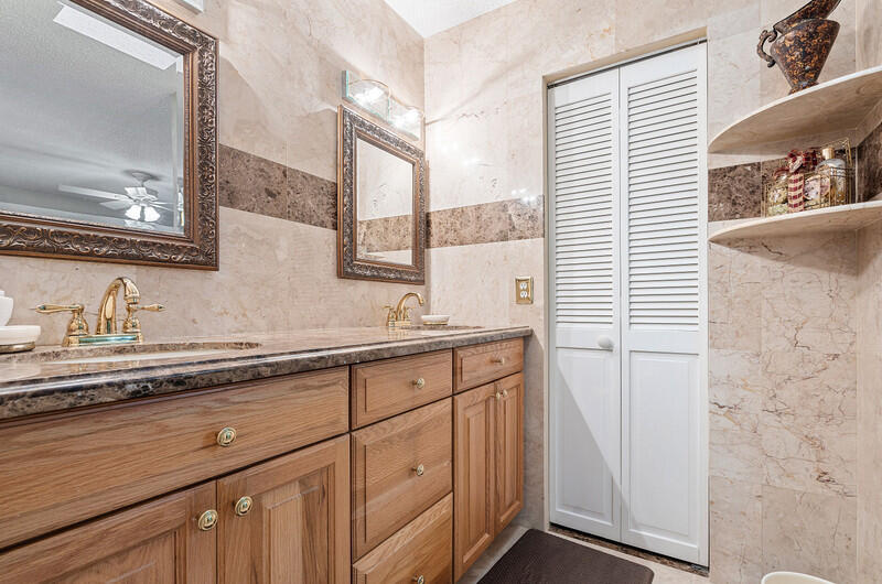 3409 SE 8th #6 Pompano Beach, FL 33062