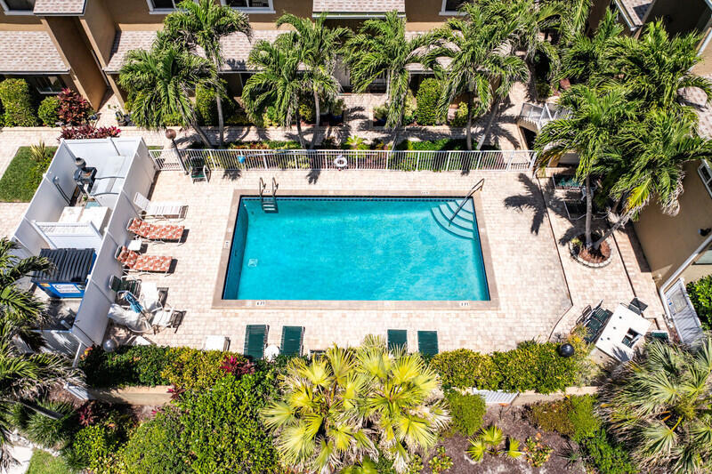 3409 SE 8th #6 Pompano Beach, FL 33062