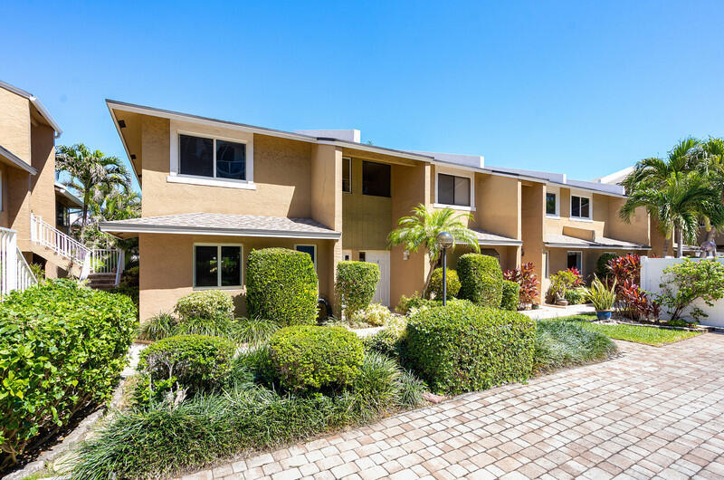 3409 SE 8th #6 Pompano Beach, FL 33062