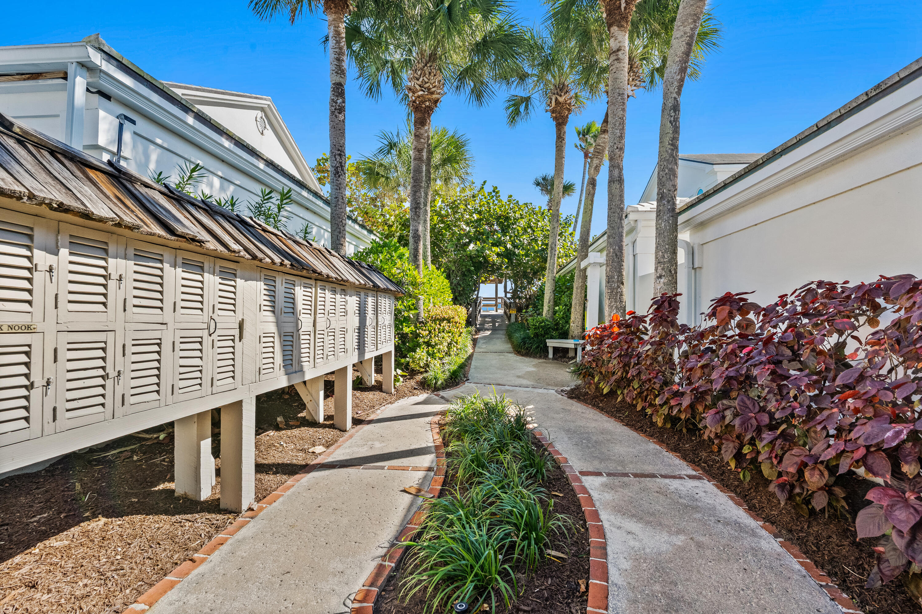210 N Camelia Vero Beach, FL 32963